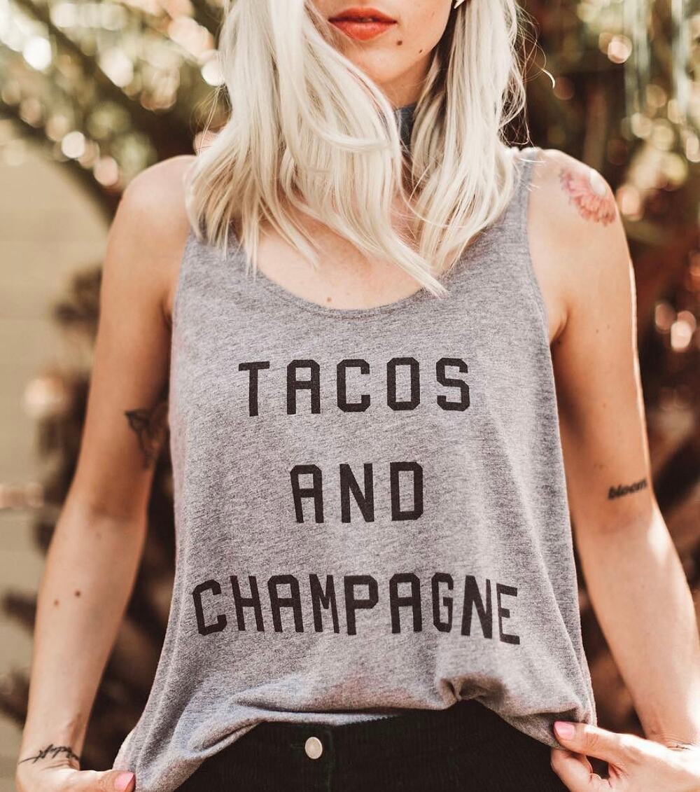 Daisy Natives Tacos and Champagne Tank Top Grey/Black Graphic Print size XL